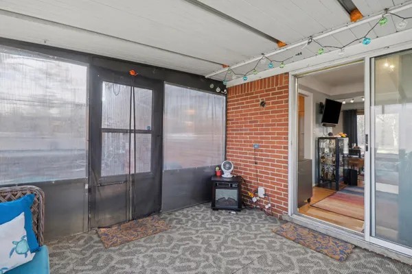 $340,000 | 267 Willis Road, Saline, MI 48176
