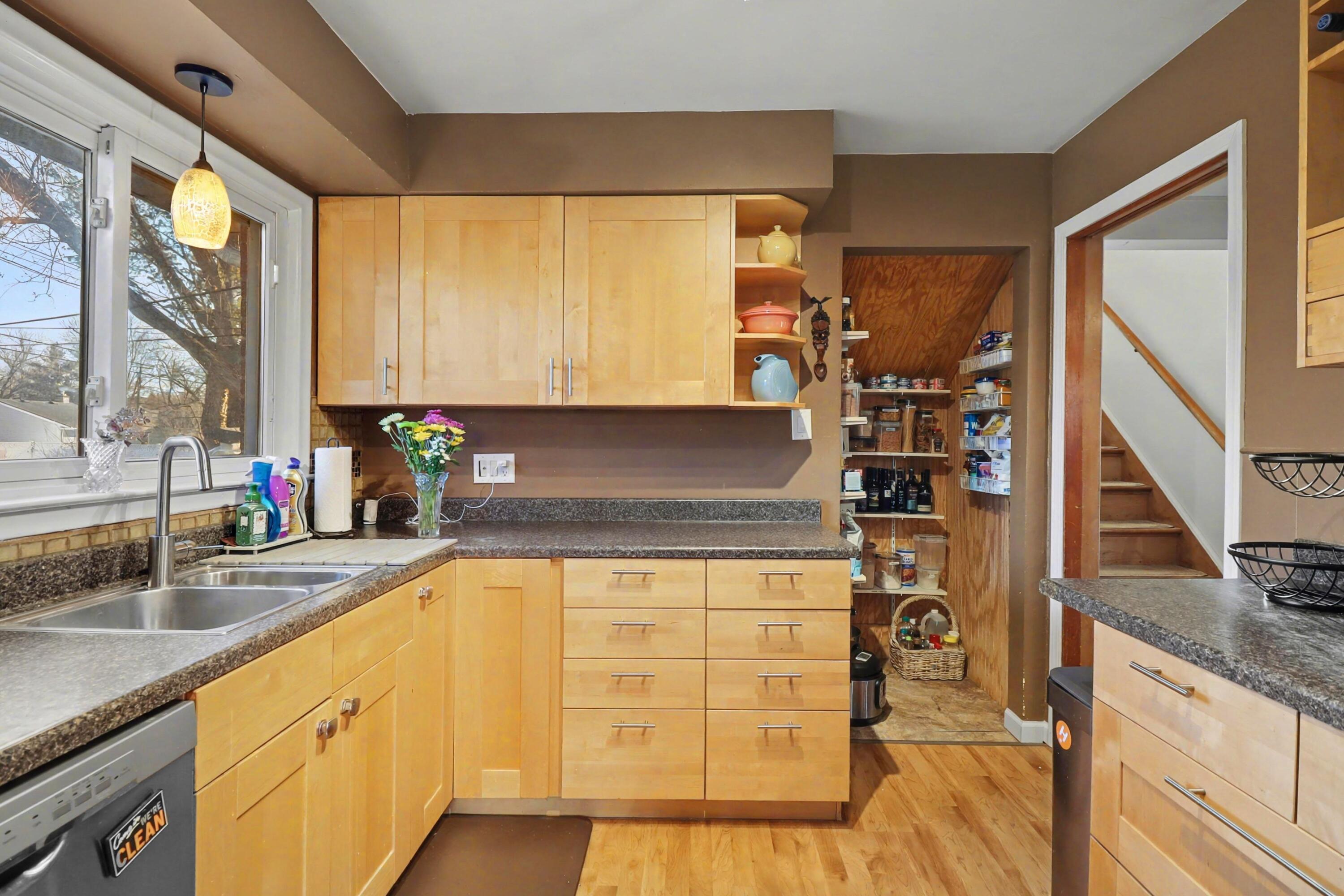 267 Willis Road Saline, MI 48176 - Photo 16 of 39 019_file_2534