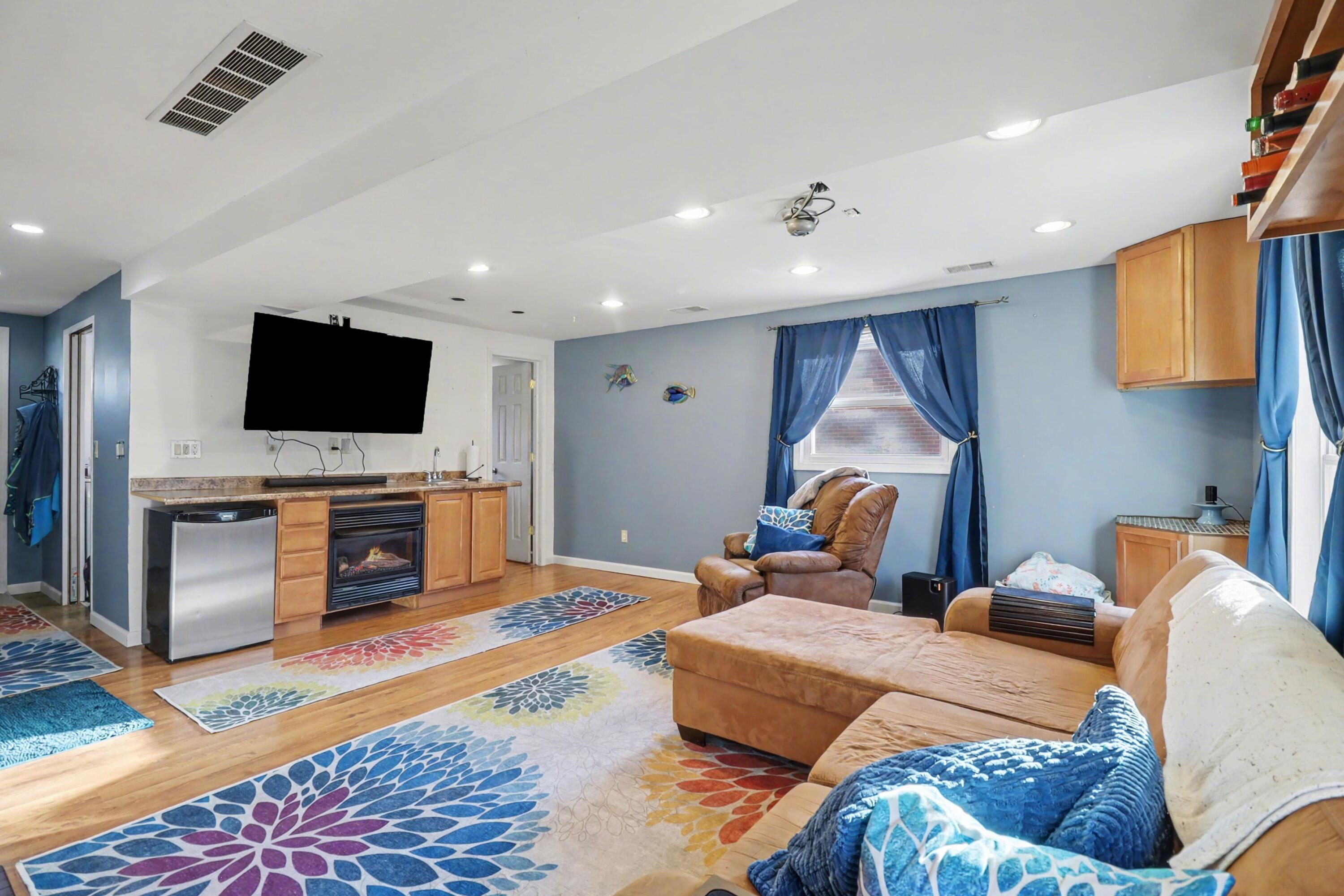 267 Willis Road Saline, MI 48176 - Photo 20 of 39 028_file_3479