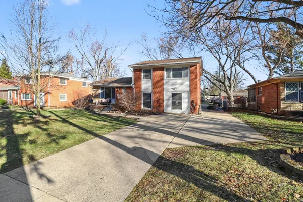 $340,000 | 267 Willis Road, Saline, MI 48176
