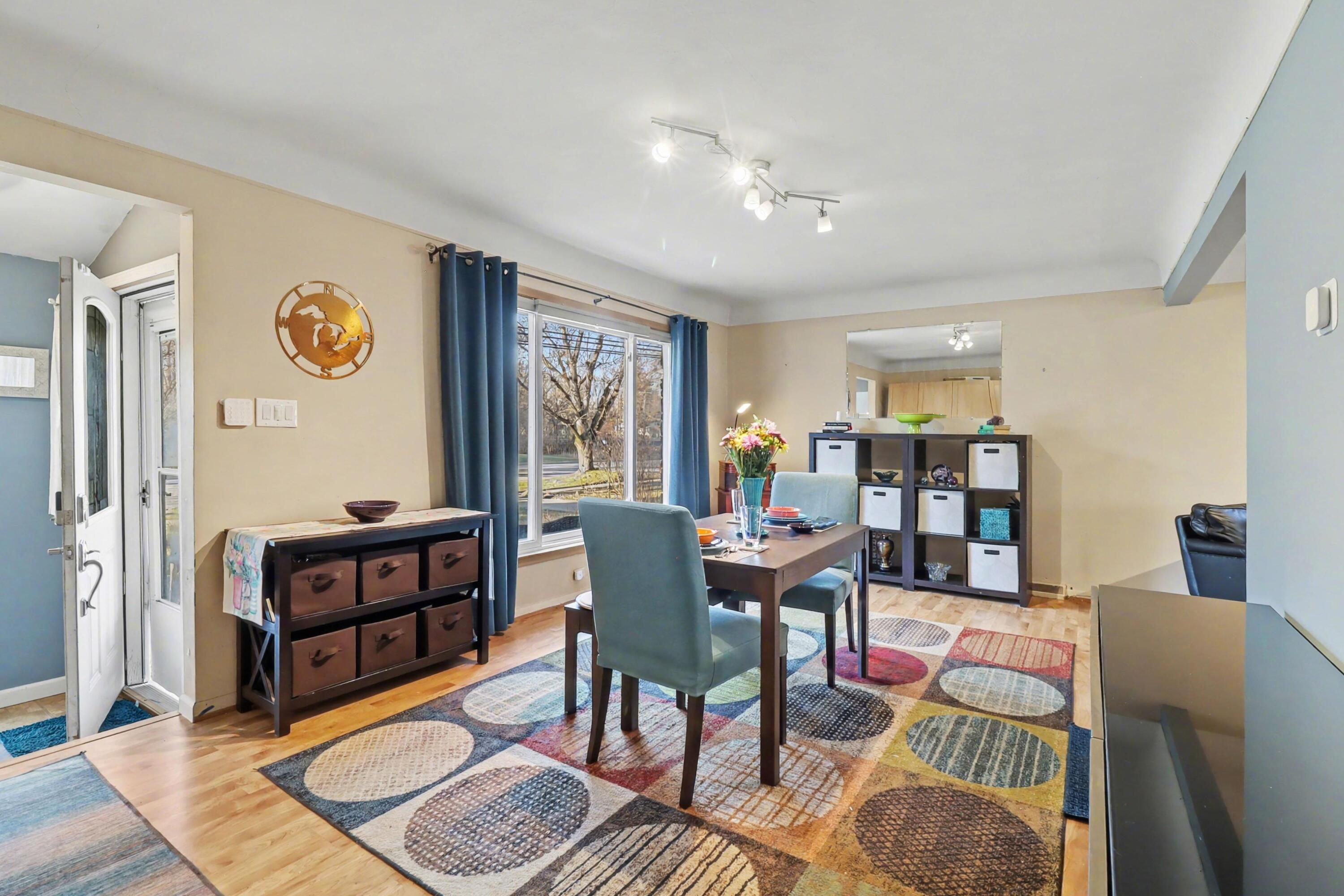 267 Willis Road Saline, MI 48176 - Photo 7 of 39 006_file_3293