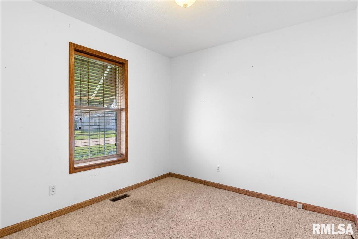 2800 Vía Rosso, Unit 194 Springfield, IL 62703 - Photo 19 of 30
