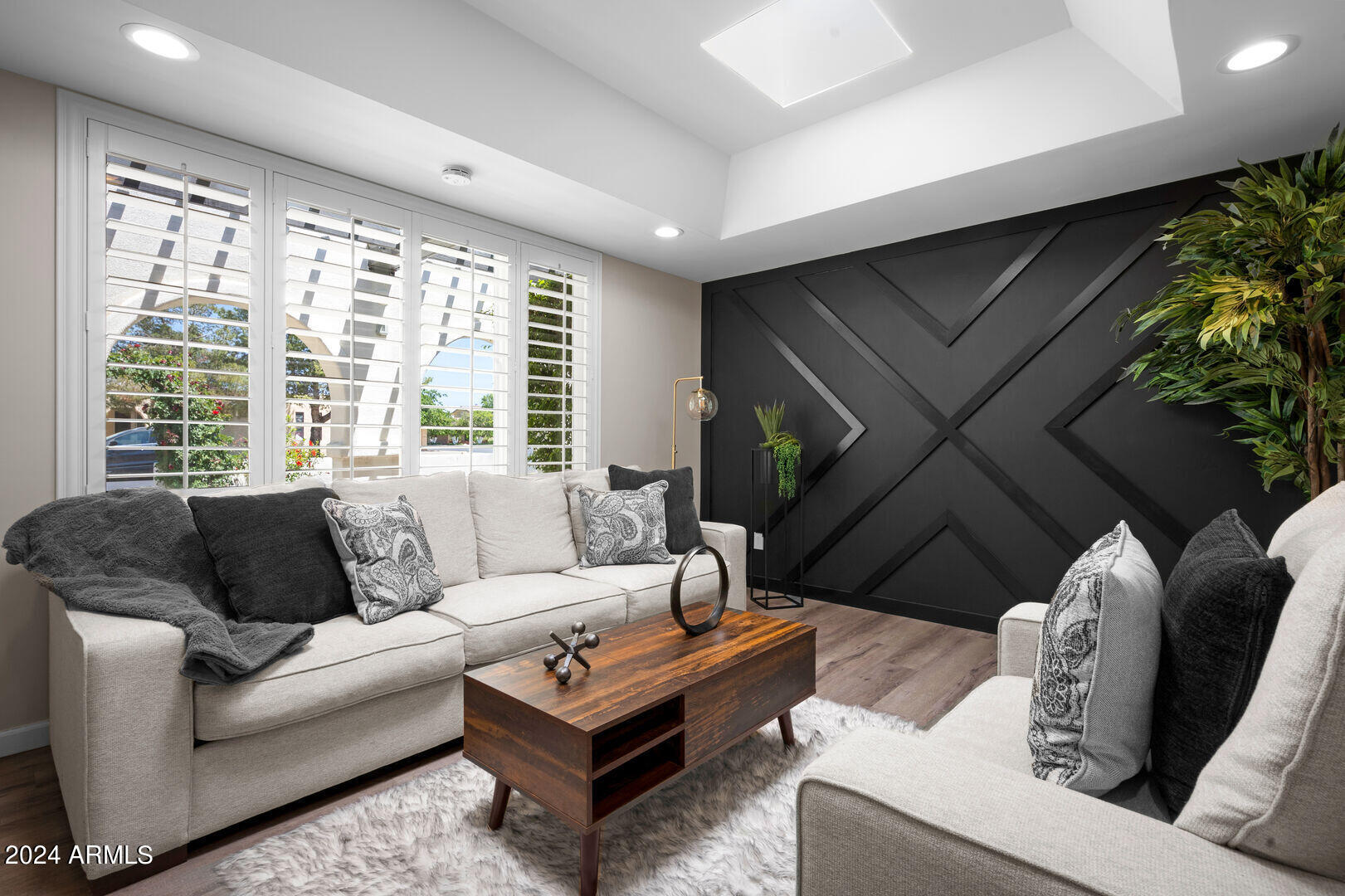 1757 East Hackamore Street Mesa, AZ 85203 - Photo 4 of 43 image_166107642