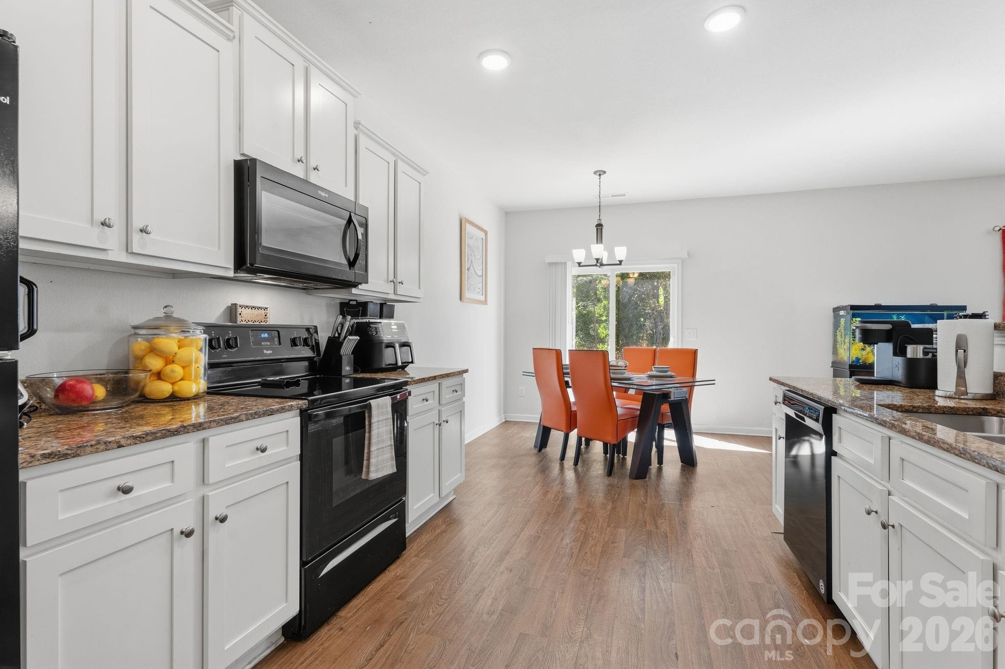 9528 Weikert Road Charlotte, NC 28215 - Photo 14 of 30