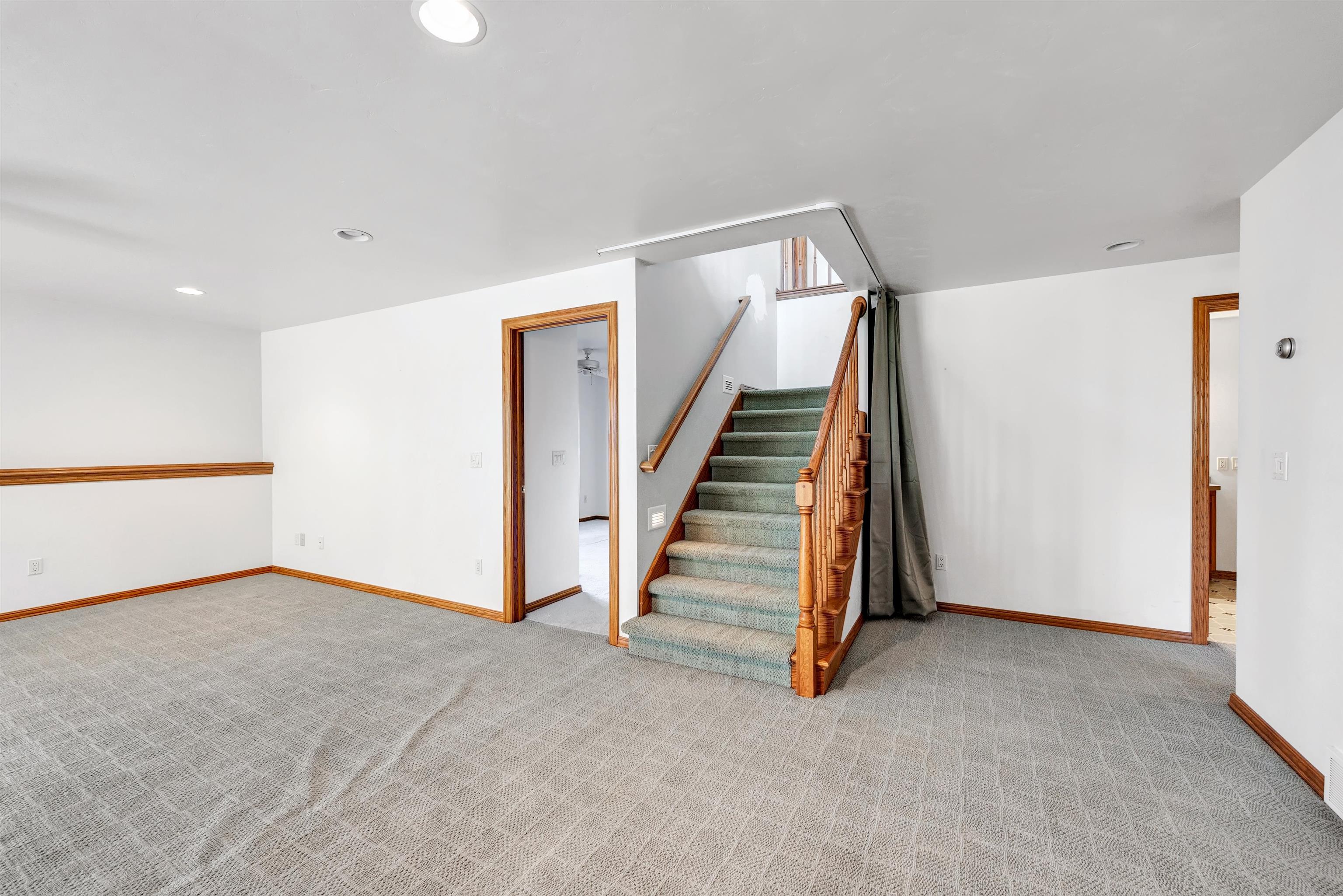 531 Diamond Ridge Circle Denmark, WI 54208 - Photo 21 of 39