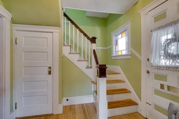 938 Main Street Reading, MA 01867 - Photo 13 of 27