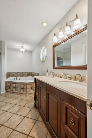 $427,400 | 221 East Main Street, Gordonsville, TN 38563