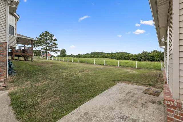 $427,400 | 221 East Main Street, Gordonsville, TN 38563