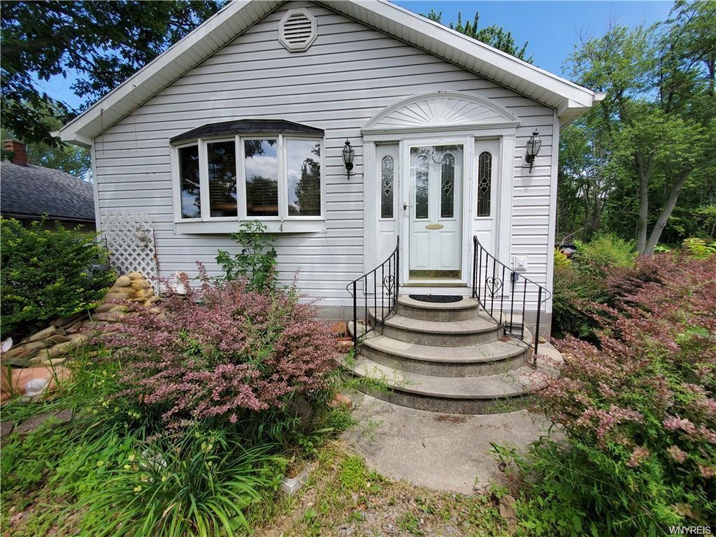 790 Lake Street, Angola, NY 14006 Compass