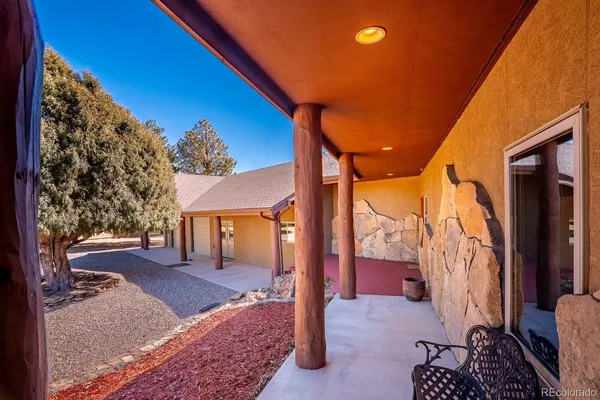 a building with a outdoor space