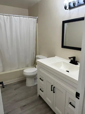 $1,975 | 726 East 3rd Avenue, Mesa, AZ 85204