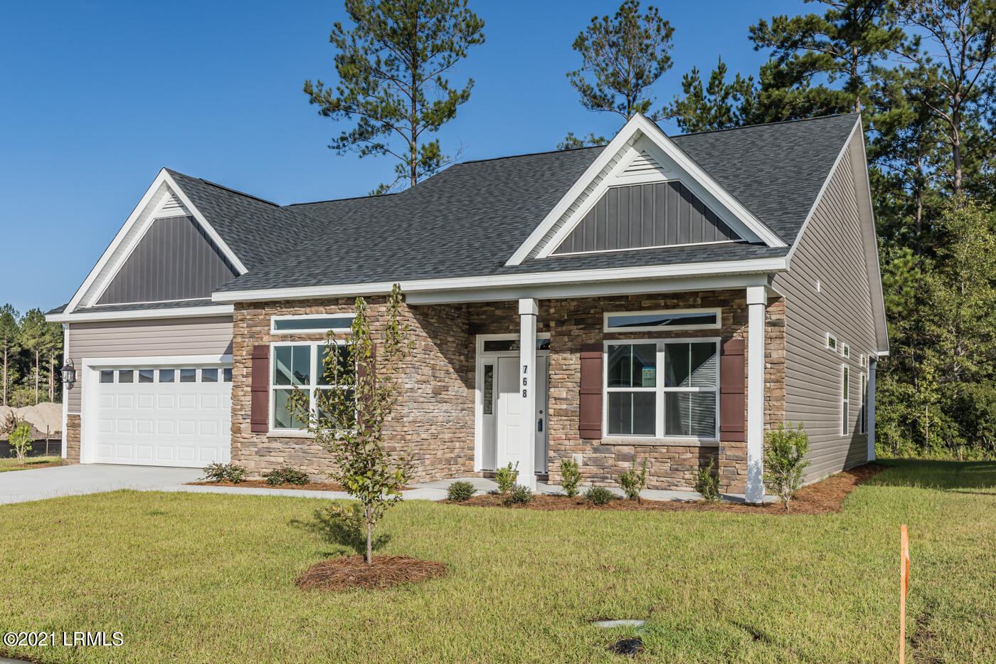 106 Newton Terrace Ridgeland, SC 29936 - Photo 3 of 37 3 Front