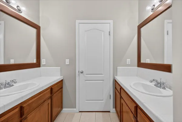 $639,900 | 647 Moody Avenue, Clovis, CA 93619