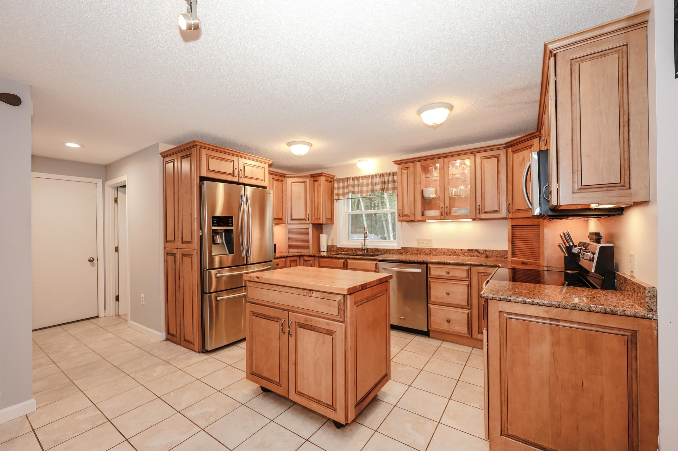 39 Winterhill Road Goffstown, NH 03045 - Photo 46 of 58 Gallery Image 46
