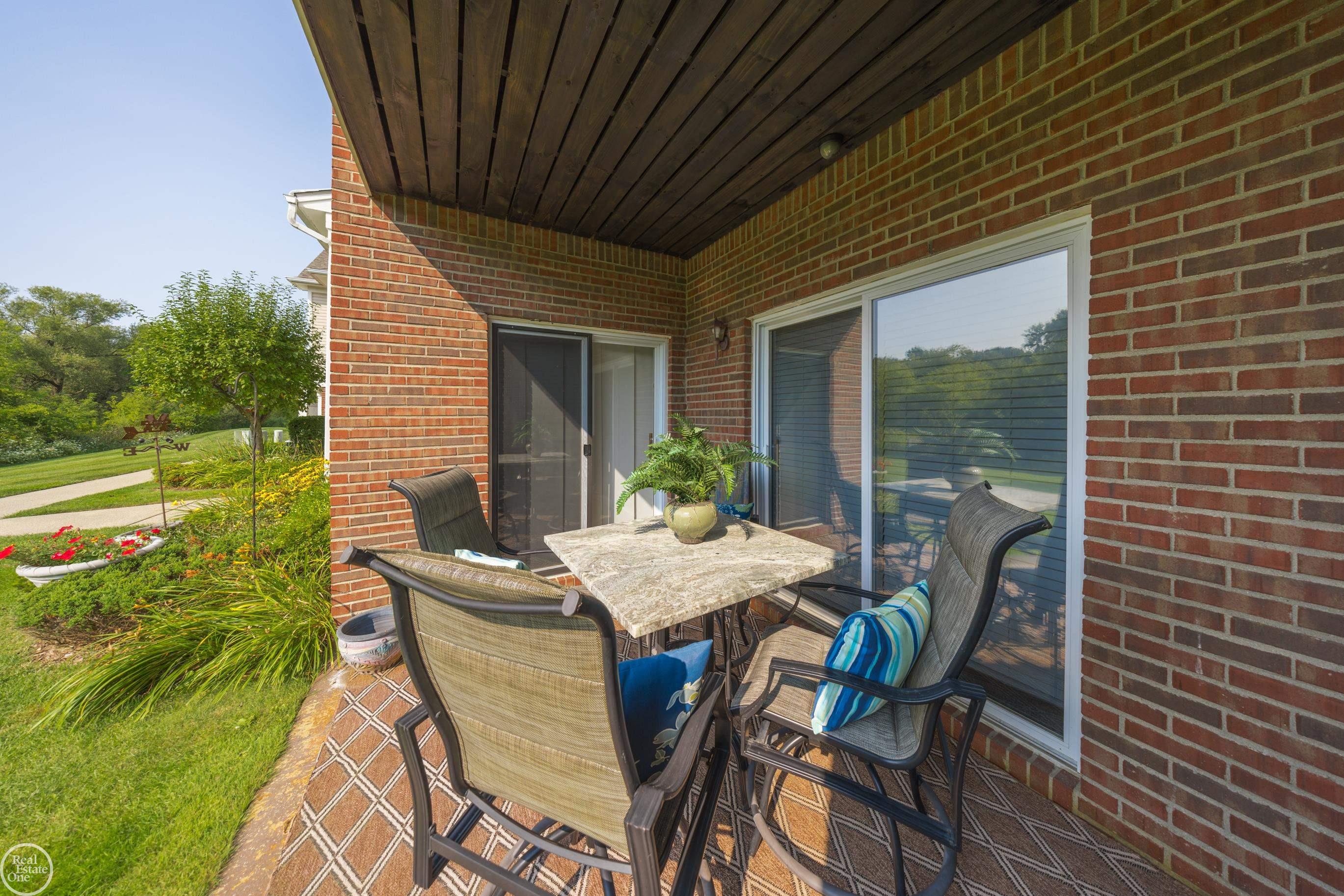 45553 Heather Ridge Drive Macomb, MI 48044 - Photo 36 of 45 50152474-c0ee12ce-94e9-4091-bb65-02a9eb769309.JPG