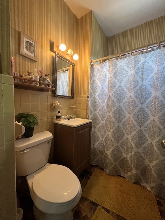 27 Andrew Street Springfield, MA 01109 - Photo 9 of 34 Gallery Image 9