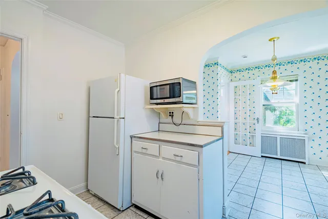 $969,000 | 147 Nugent Street, New Hyde Park, NY 11040