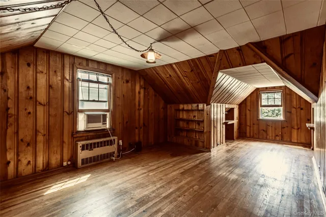 $969,000 | 147 Nugent Street, New Hyde Park, NY 11040