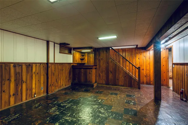 $969,000 | 147 Nugent Street, New Hyde Park, NY 11040