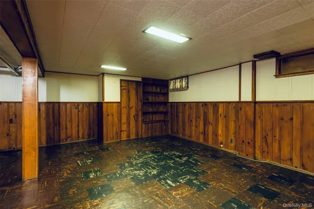 $969,000 | 147 Nugent Street, New Hyde Park, NY 11040