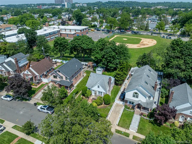 $969,000 | 147 Nugent Street, New Hyde Park, NY 11040