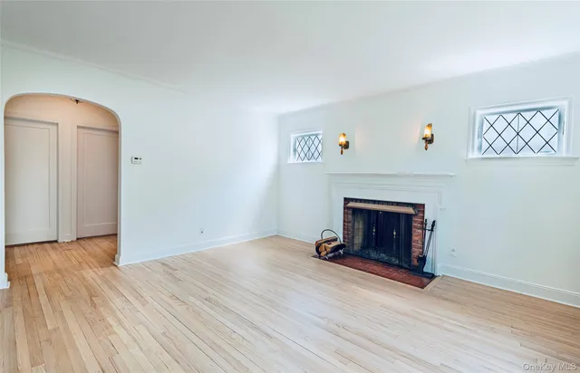 $969,000 | 147 Nugent Street, New Hyde Park, NY 11040