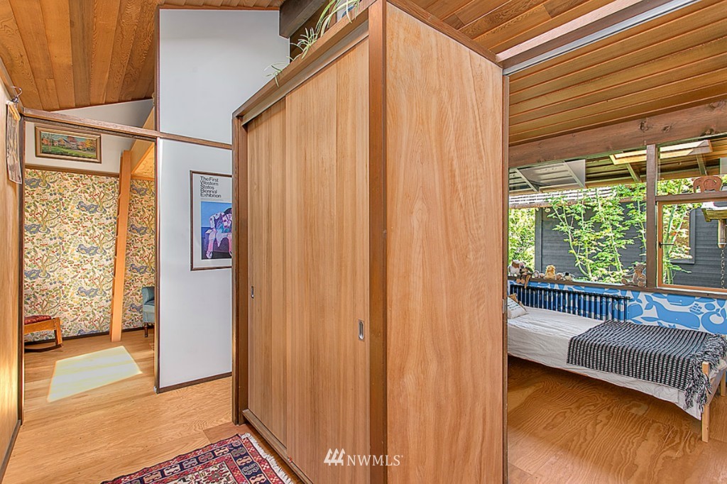 18747 Ridgefield Road Northwest Shoreline, WA 98177 - Photo 22 of 25 Gallery Image 22