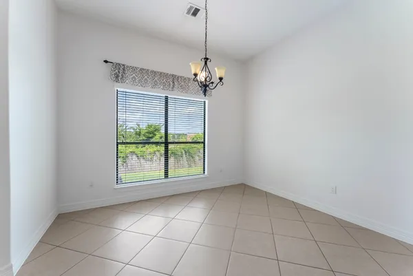 $344,890 | 1719 Summergate Drive, Conroe, TX 77304