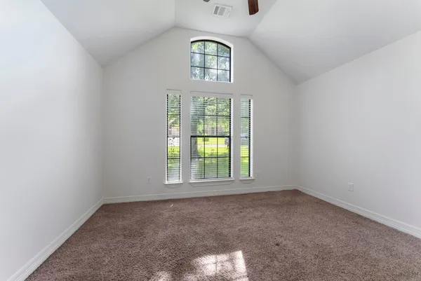 $344,890 | 1719 Summergate Drive, Conroe, TX 77304