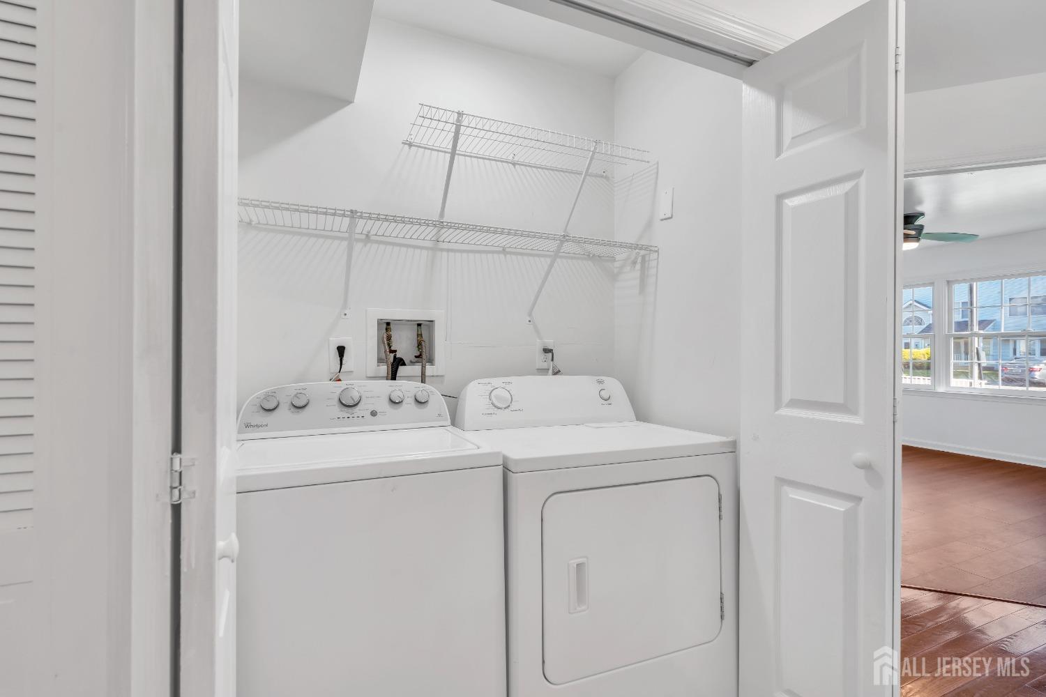 812 Edpas Road New Brunswick, NJ 08901 - Photo 17 of 31 a utility room with dryer and washer