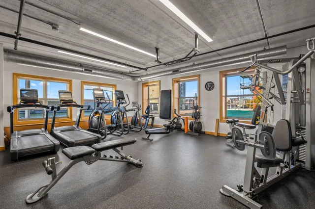 $1,250,000 | 541 East Erie Street, Unit 302, Milwaukee, WI 53202