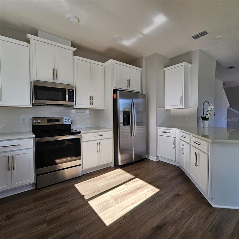 5186 Tyson Ranch Boulevard Orlando, FL 32824 - Photo 3 of 28
