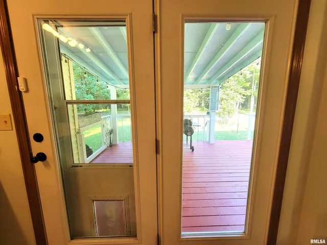 $365,000 | 365 Hanging Rock Road, Flora, IL 62839