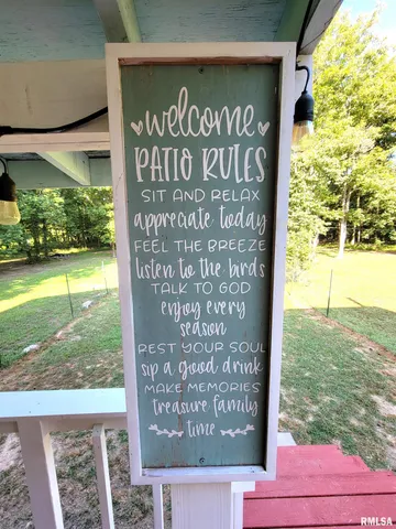 $365,000 | 365 Hanging Rock Road, Flora, IL 62839