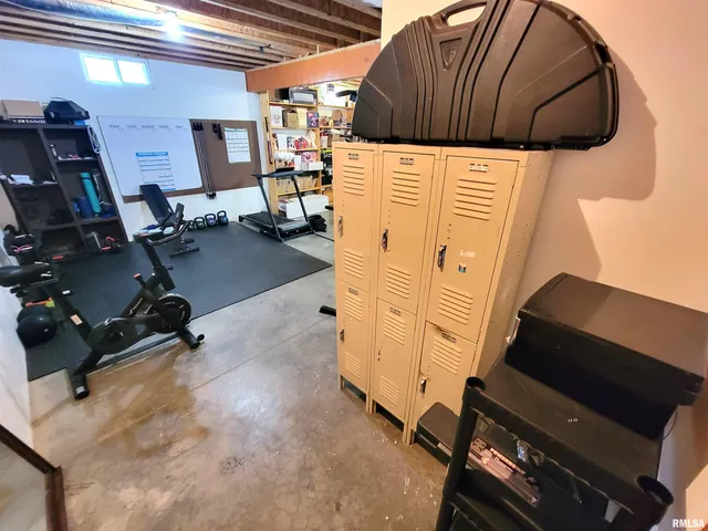 $365,000 | 365 Hanging Rock Road, Flora, IL 62839