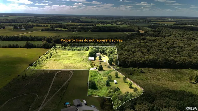 $365,000 | 365 Hanging Rock Road, Flora, IL 62839