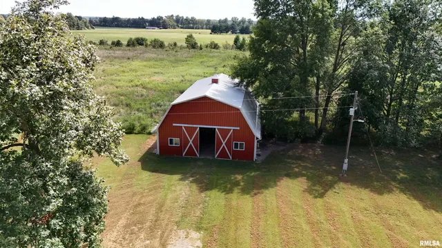 $365,000 | 365 Hanging Rock Road, Flora, IL 62839