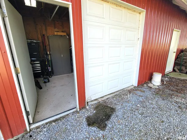 $365,000 | 365 Hanging Rock Road, Flora, IL 62839