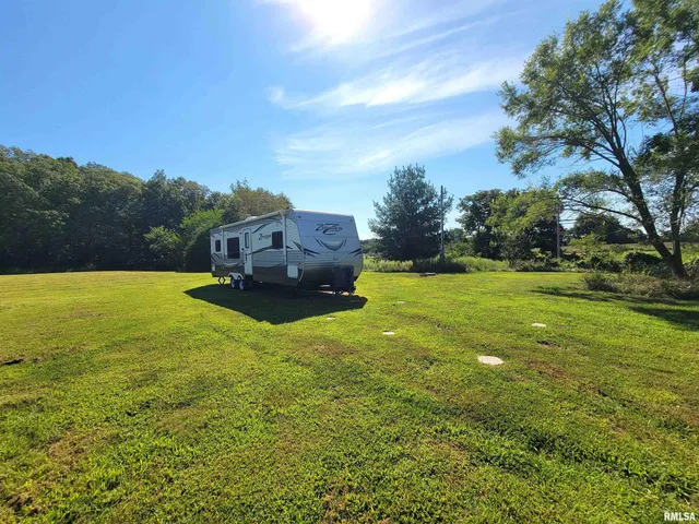 $365,000 | 365 Hanging Rock Road, Flora, IL 62839