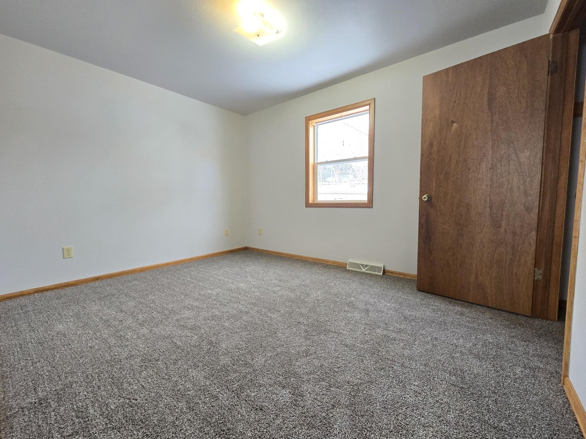 522 Metomen Street Ripon, WI 54971 - Photo 12 of 25