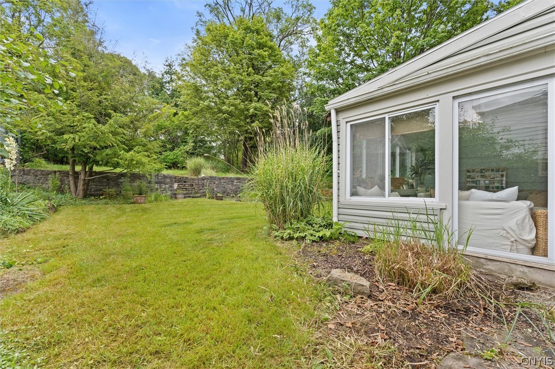 141 Edgehill Road Syracuse, NY 13224 - Photo 35 of 50