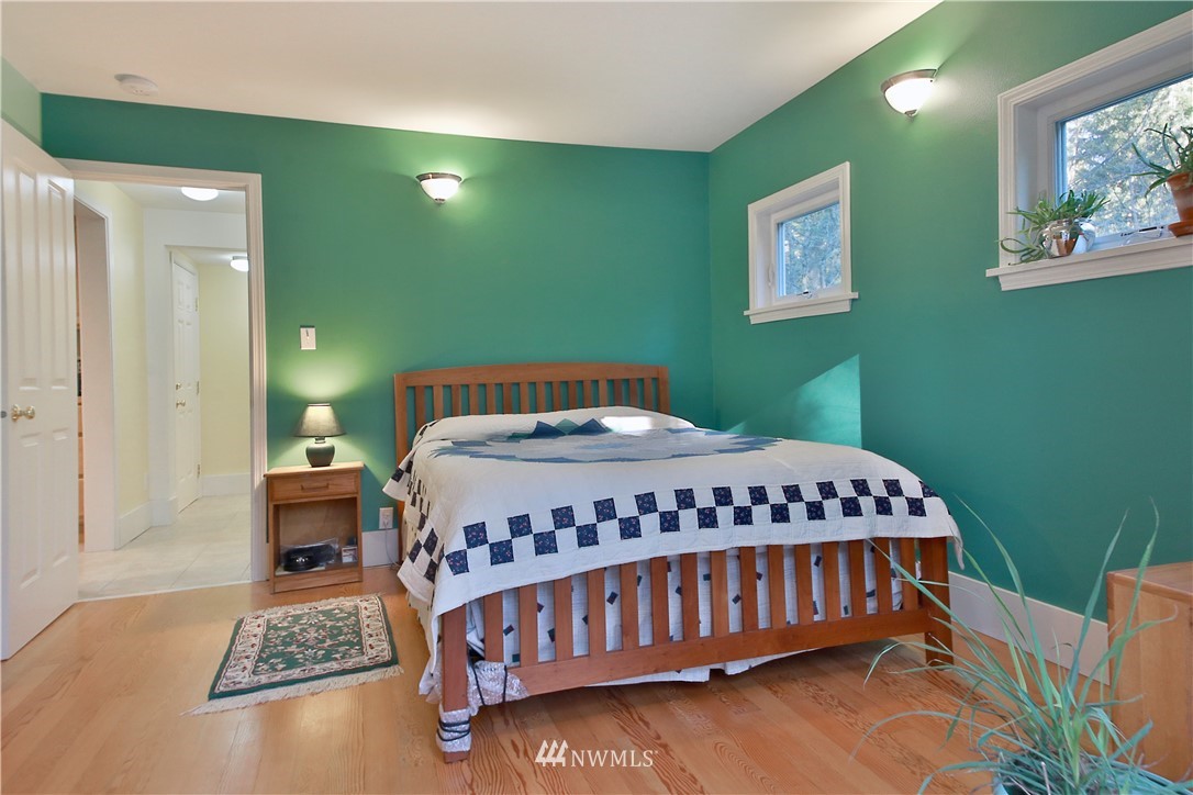 6427 Maxwelton Road Clinton, WA 98236 - Photo 11 of 40 Gallery Image 11