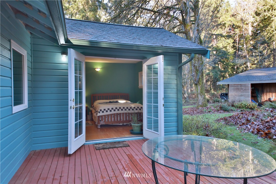 6427 Maxwelton Road Clinton, WA 98236 - Photo 20 of 40 Gallery Image 20