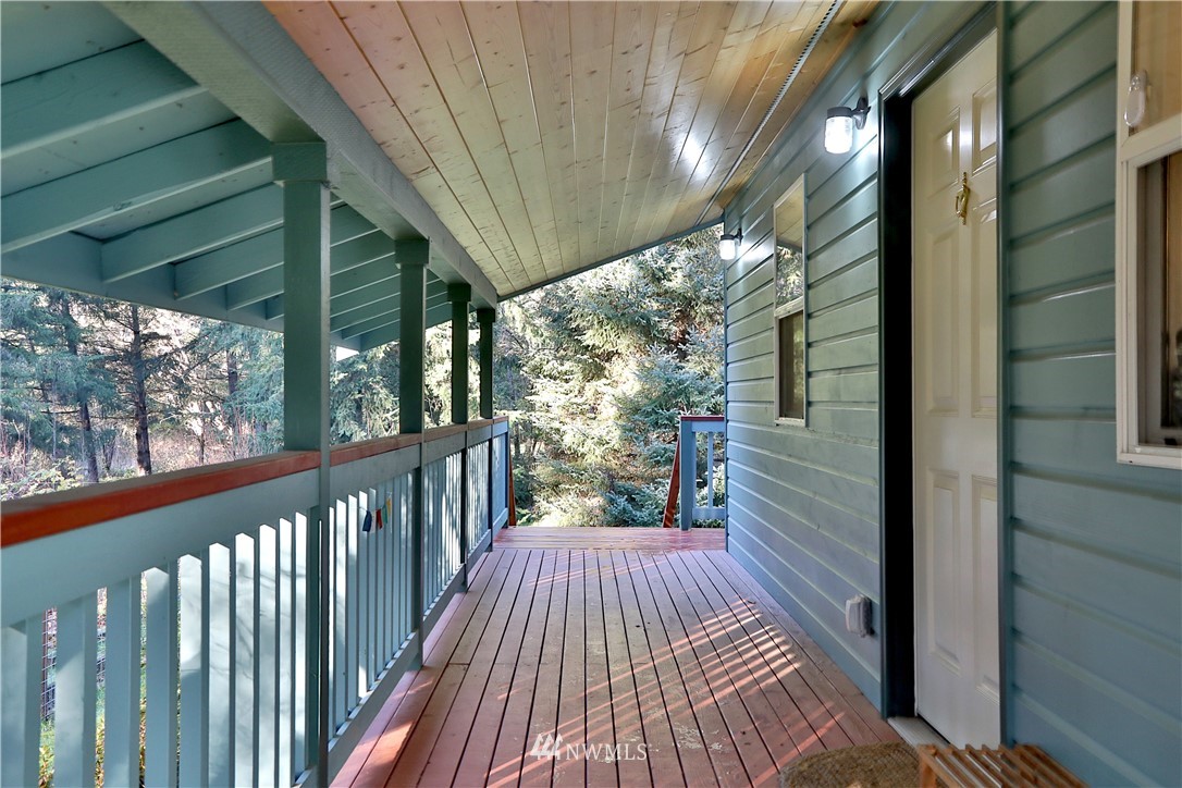 6427 Maxwelton Road Clinton, WA 98236 - Photo 23 of 40 Gallery Image 23