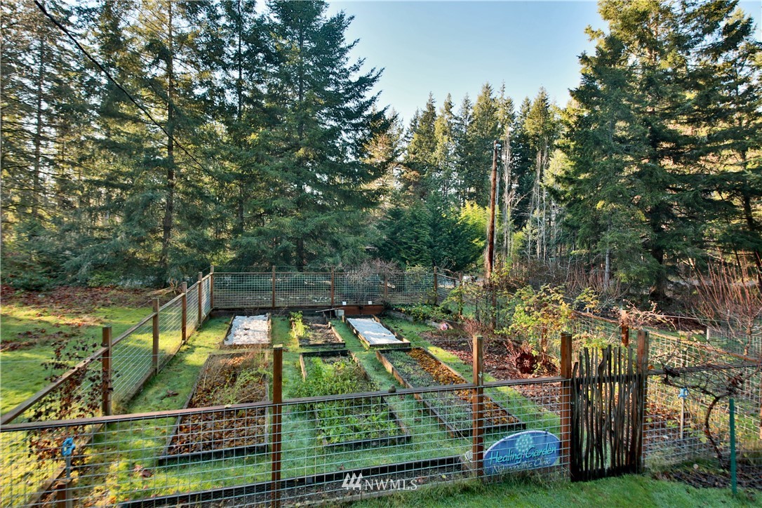 6427 Maxwelton Road Clinton, WA 98236 - Photo 27 of 40 Gallery Image 27