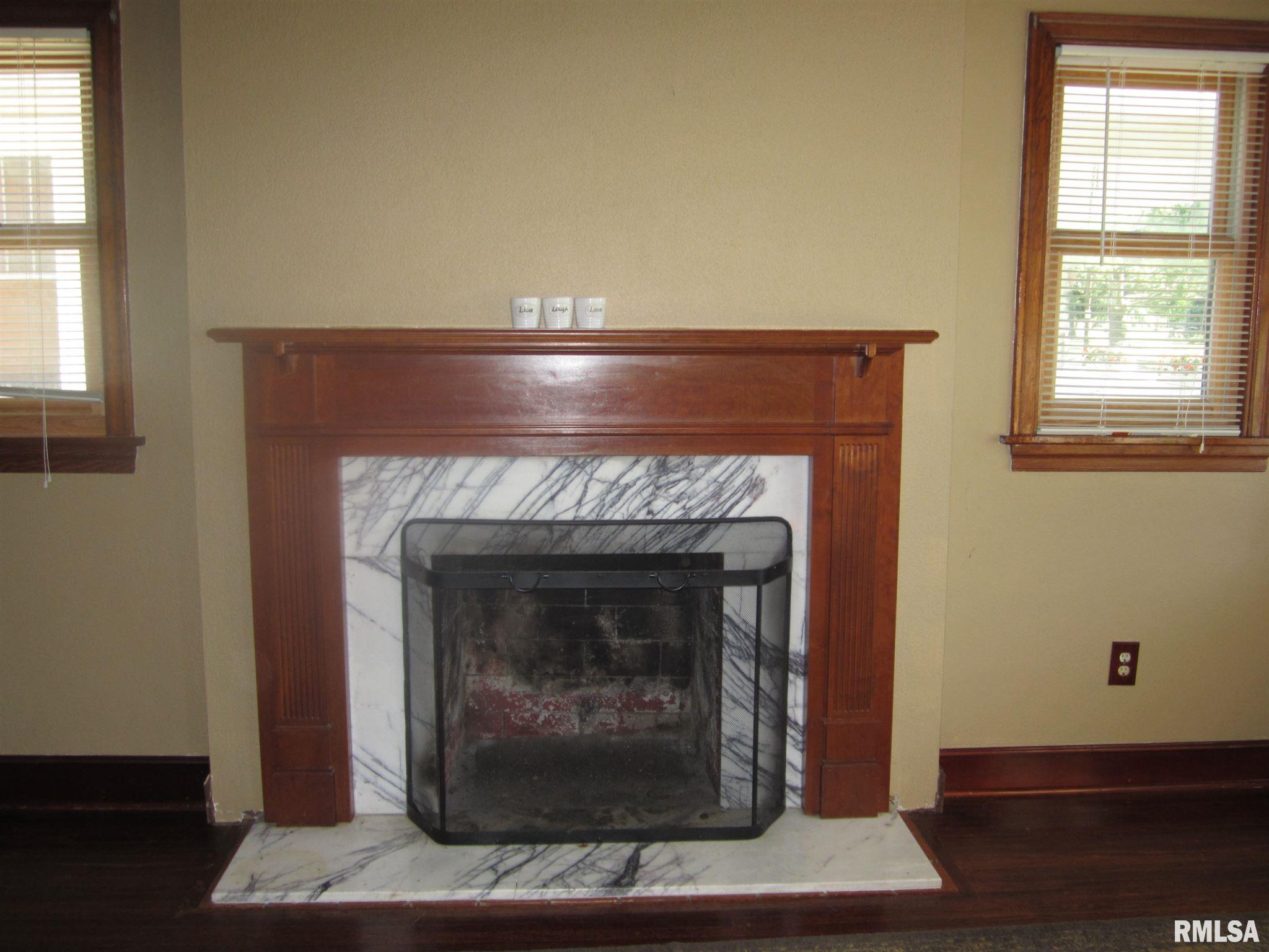 2060 North 5th Street Springfield, IL 62702 - Photo 4 of 44