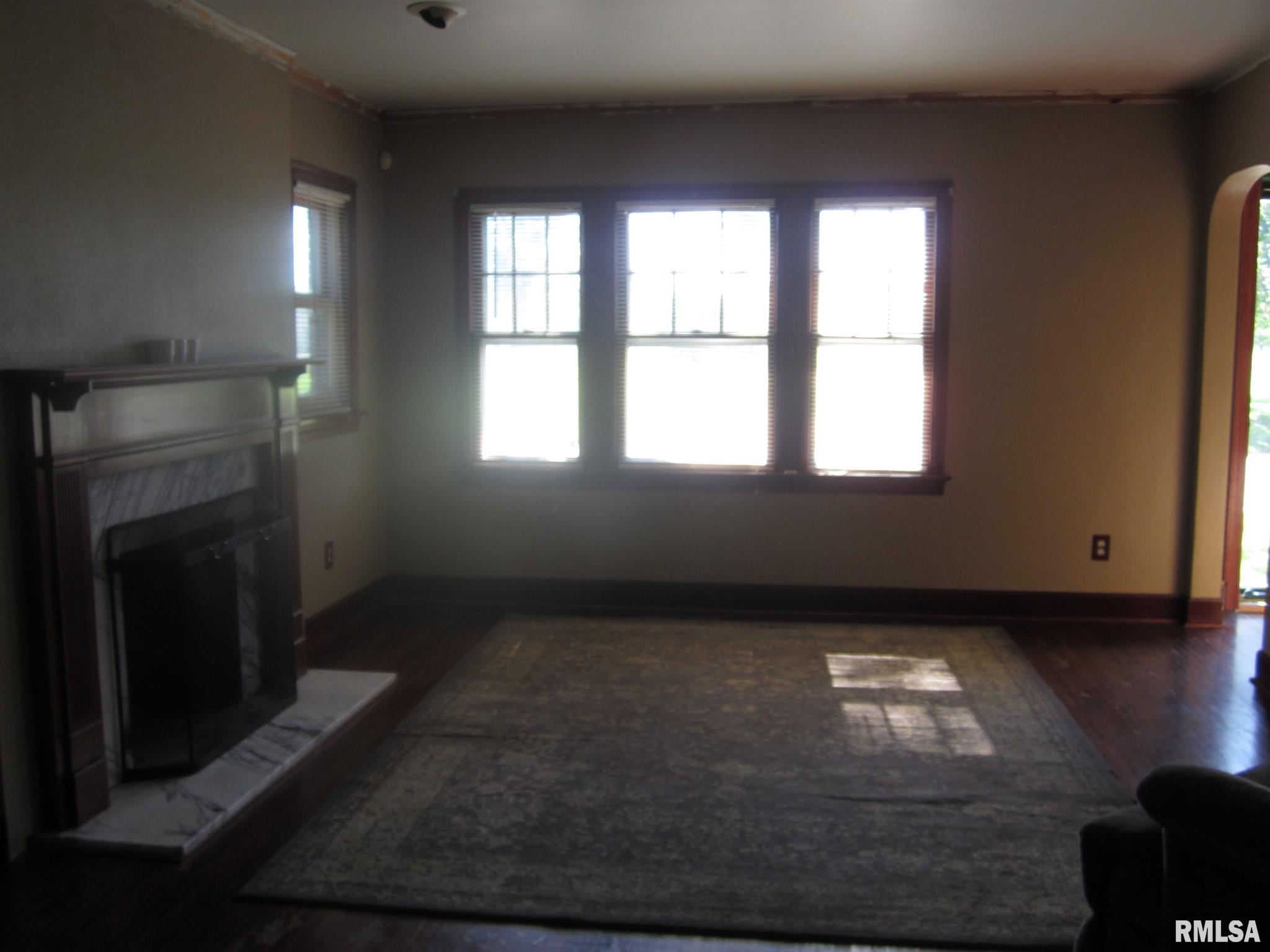 2060 North 5th Street Springfield, IL 62702 - Photo 6 of 44