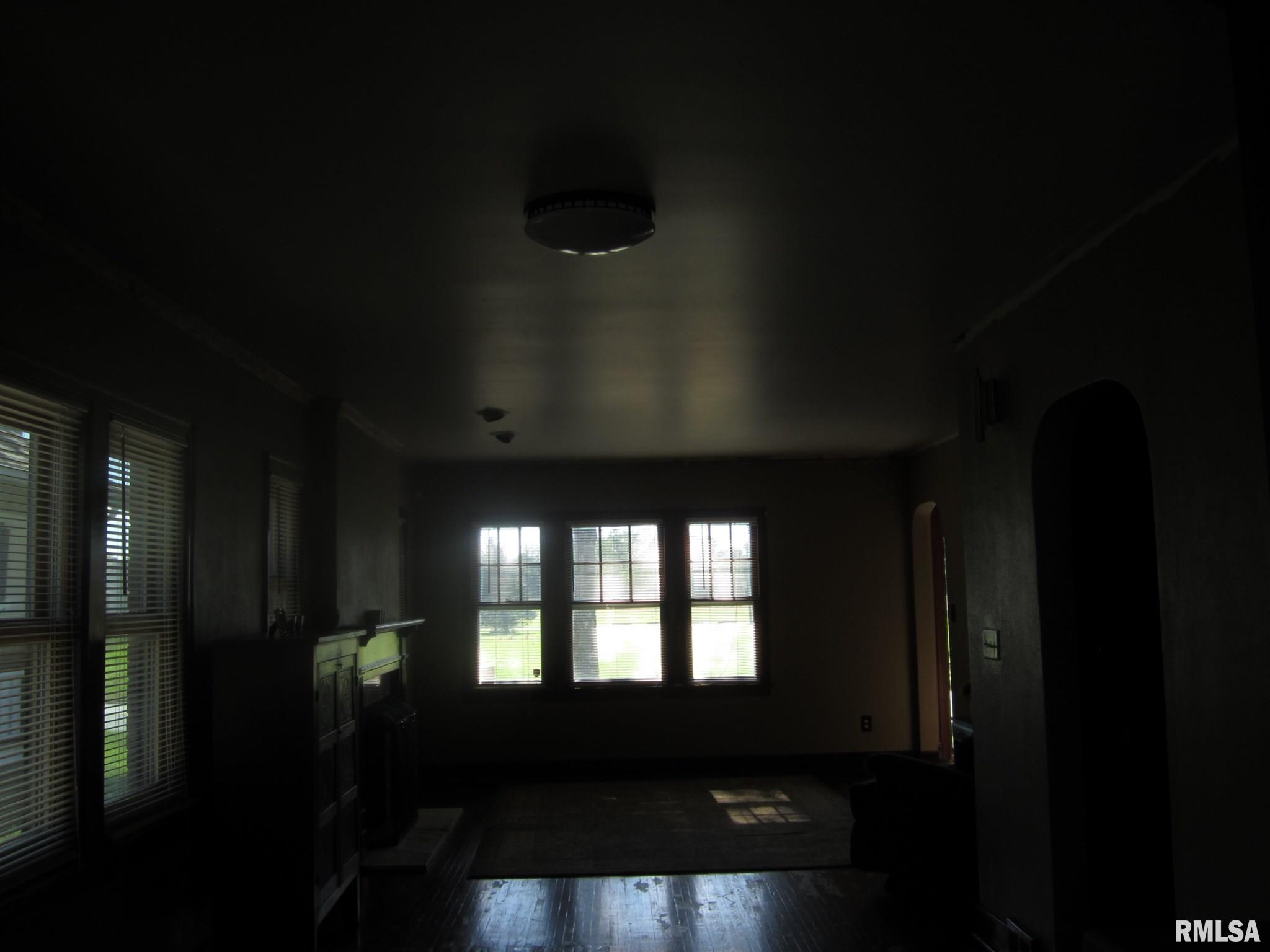 2060 North 5th Street Springfield, IL 62702 - Photo 9 of 44