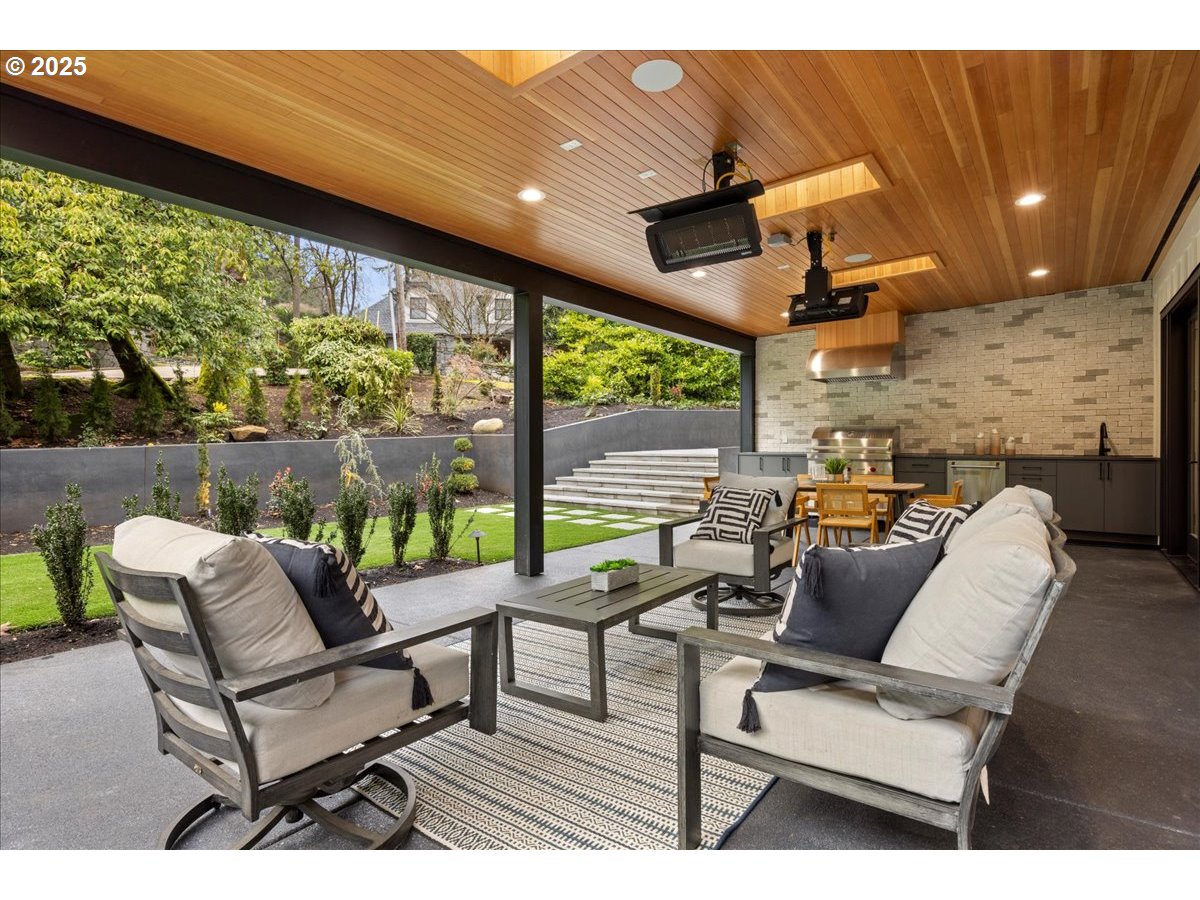 1572 Chandler Road Lake Oswego, OR 97034 - Photo 42 of 47 a outdoor living space with furniture