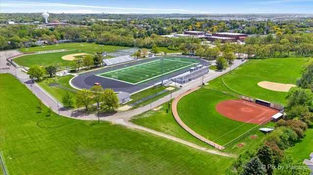 $229,900 | 1023 Berkshire Court, Unit C, Elgin, IL 60120